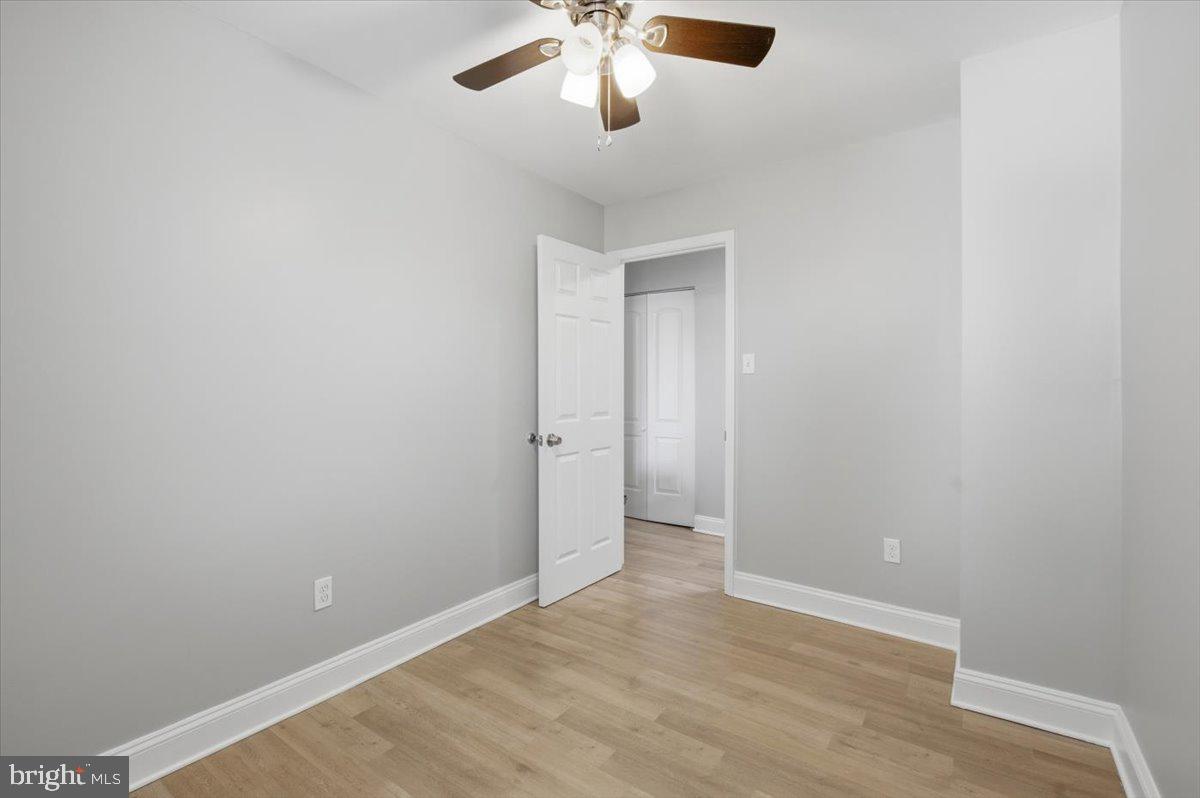 REFLECTION LAKE - Residential