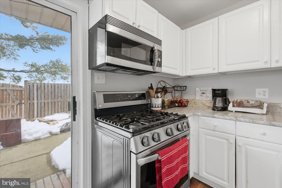 REFLECTION LAKE - Residential