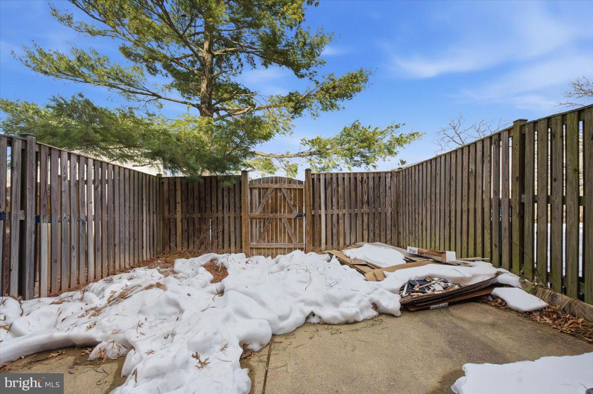 REFLECTION LAKE - Residential