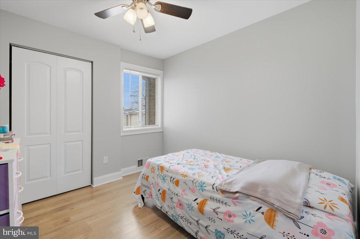 REFLECTION LAKE - Residential