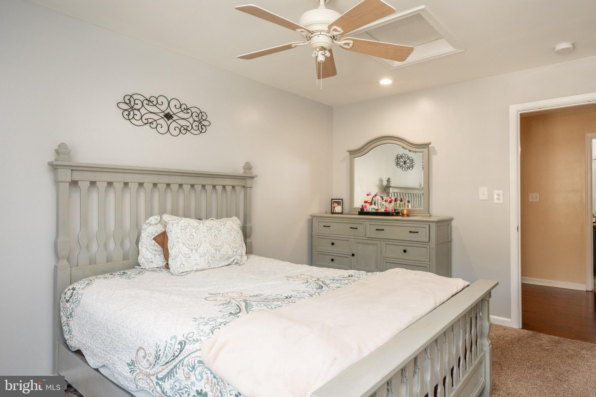 LENNOX PARK - Residential