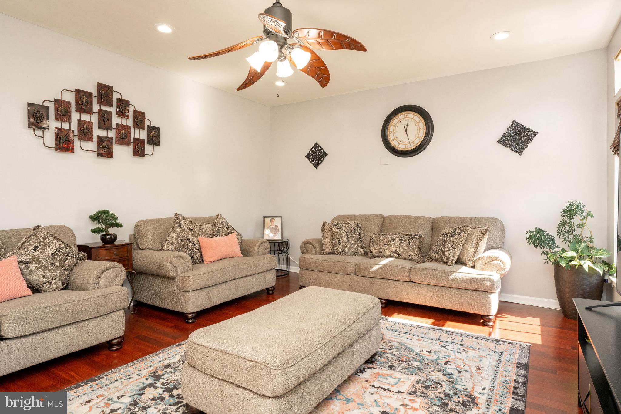 LENNOX PARK - Residential