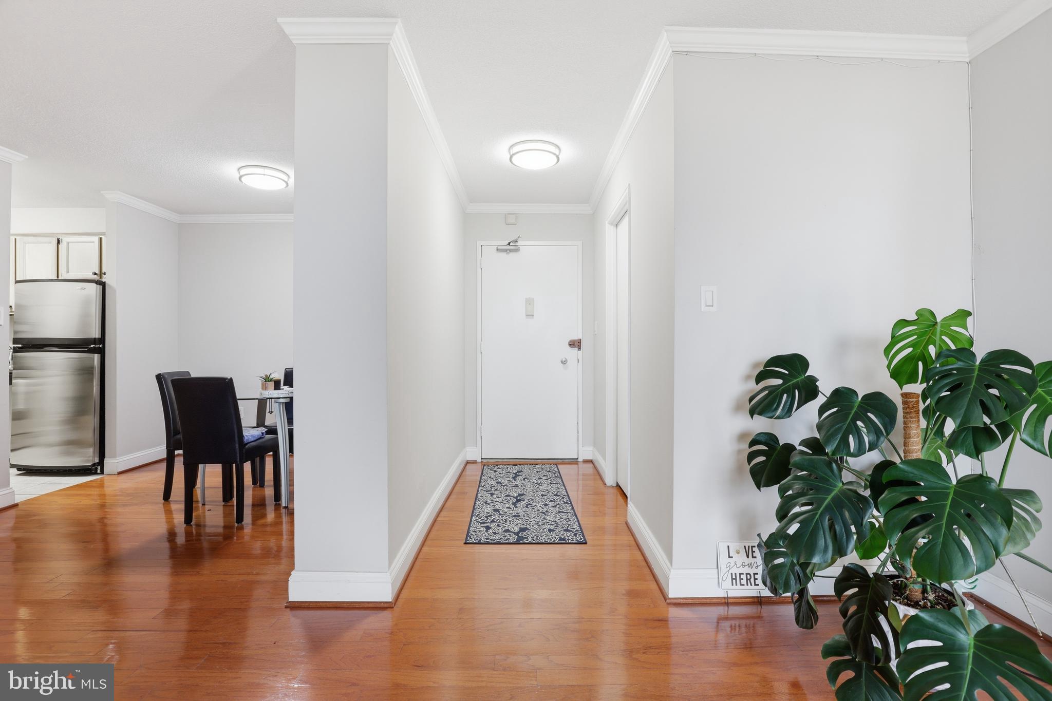 THE CARLTON - Residential