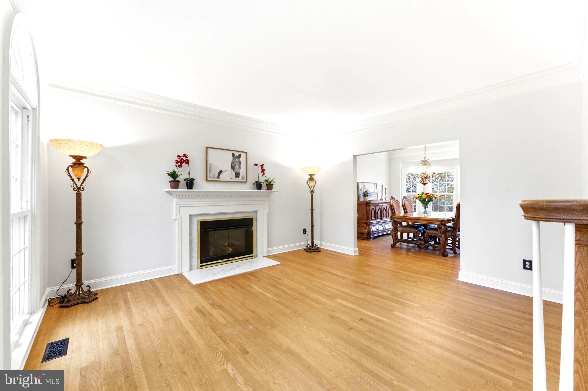 TREVOR HILL - Residential