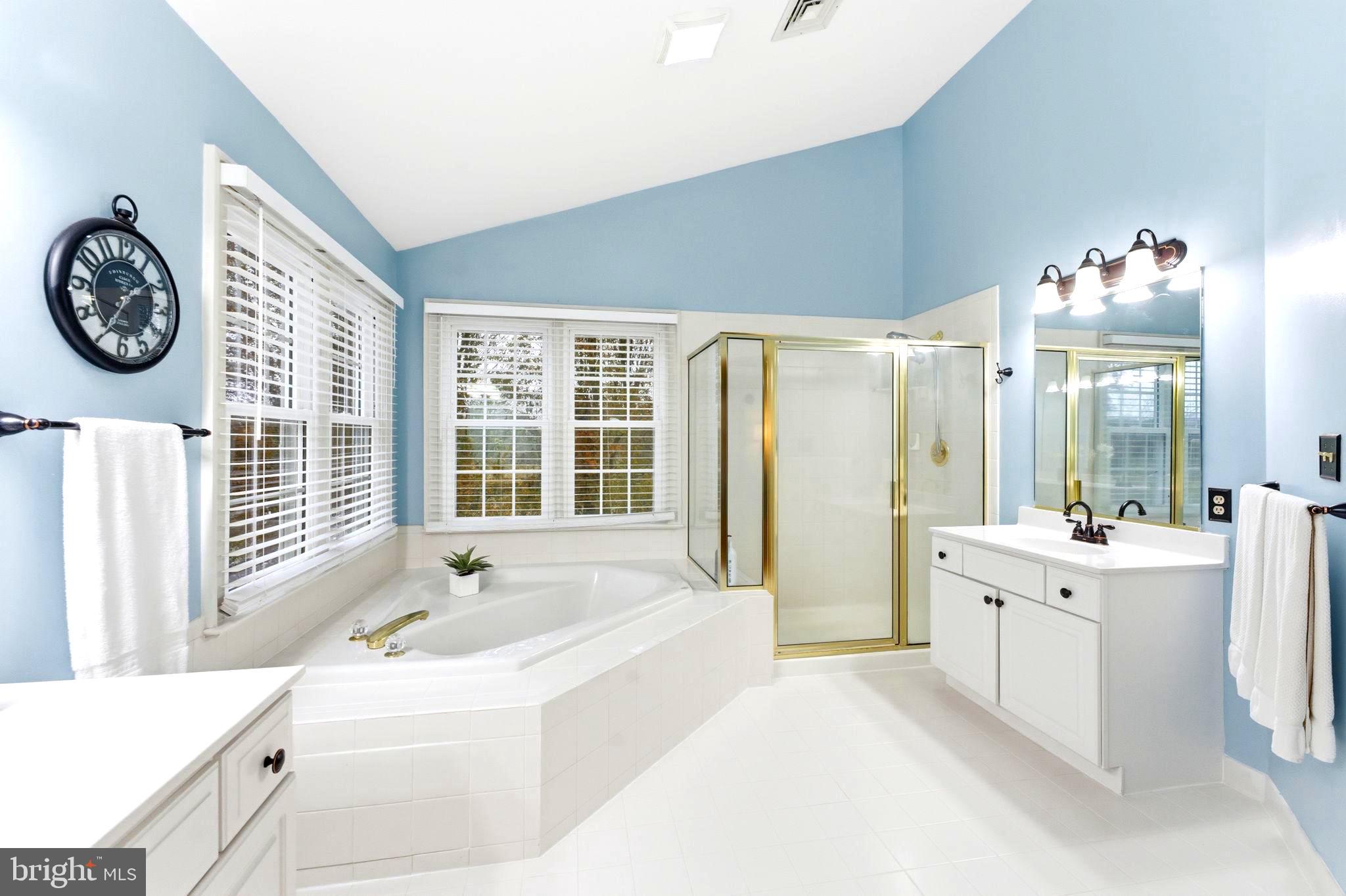 TREVOR HILL - Residential