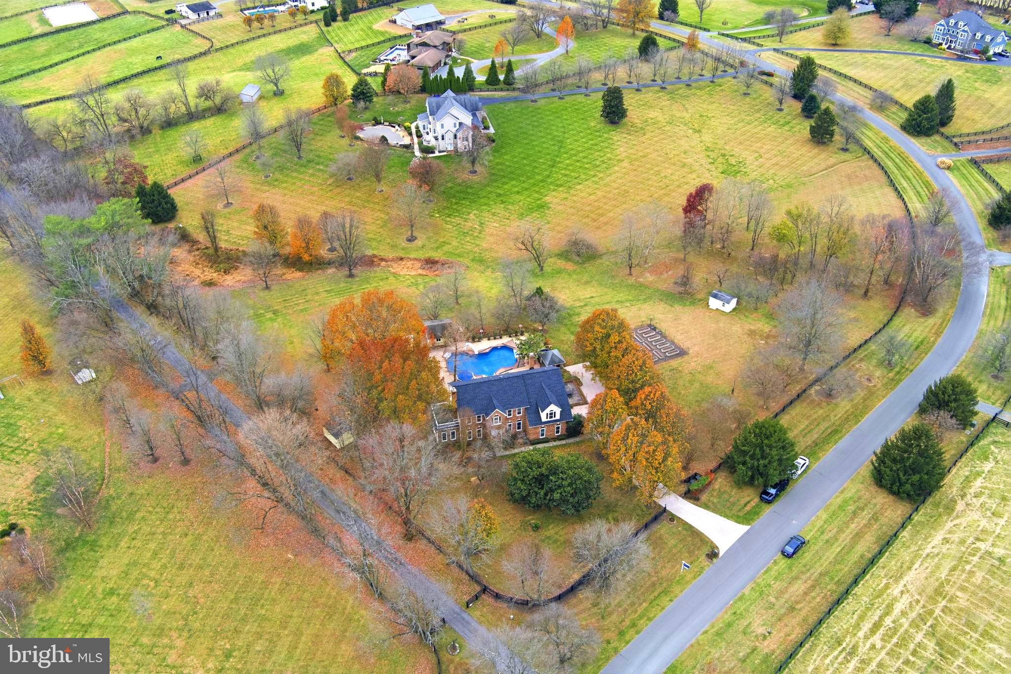 TREVOR HILL - Residential