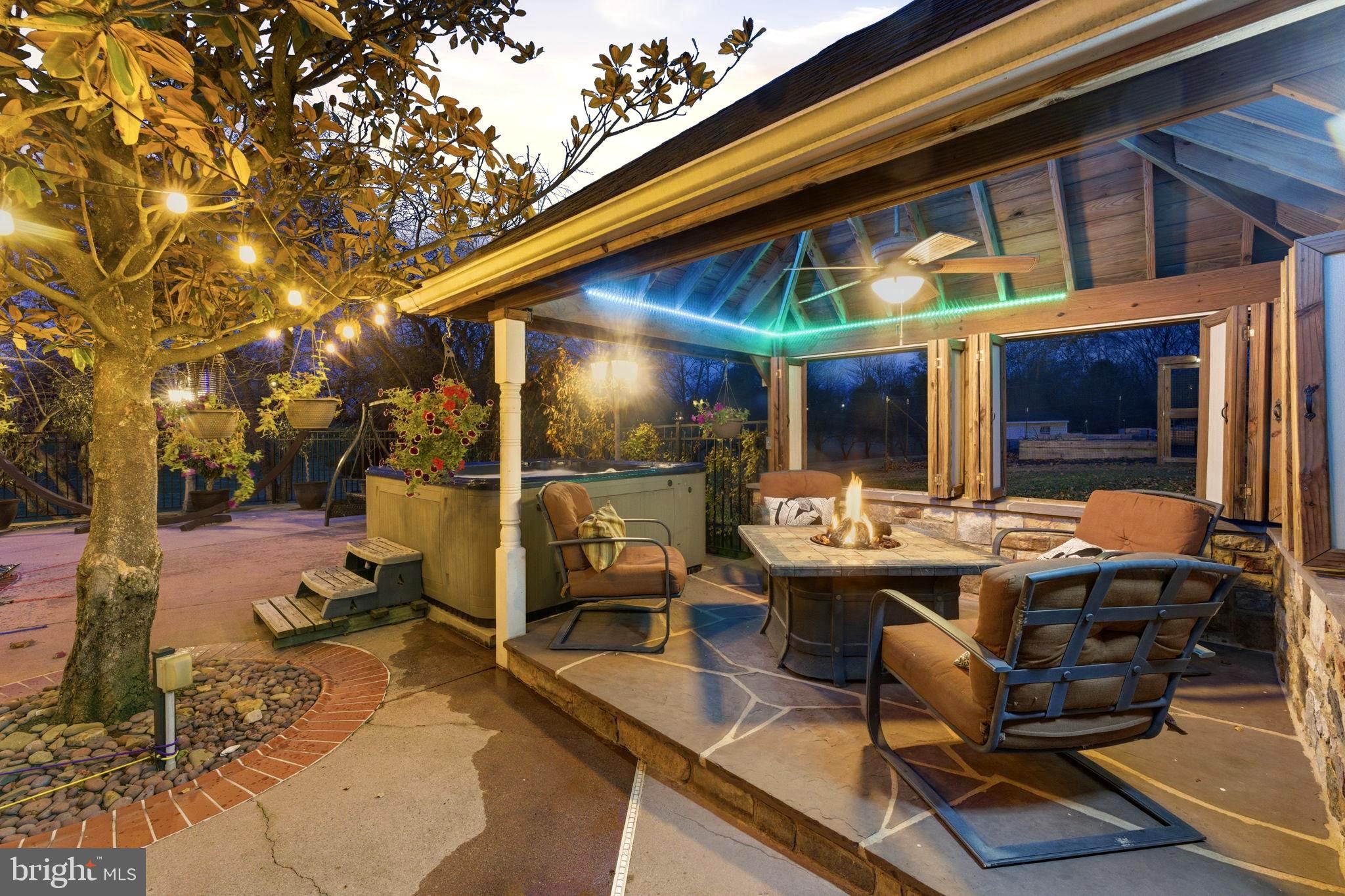 TREVOR HILL - Residential