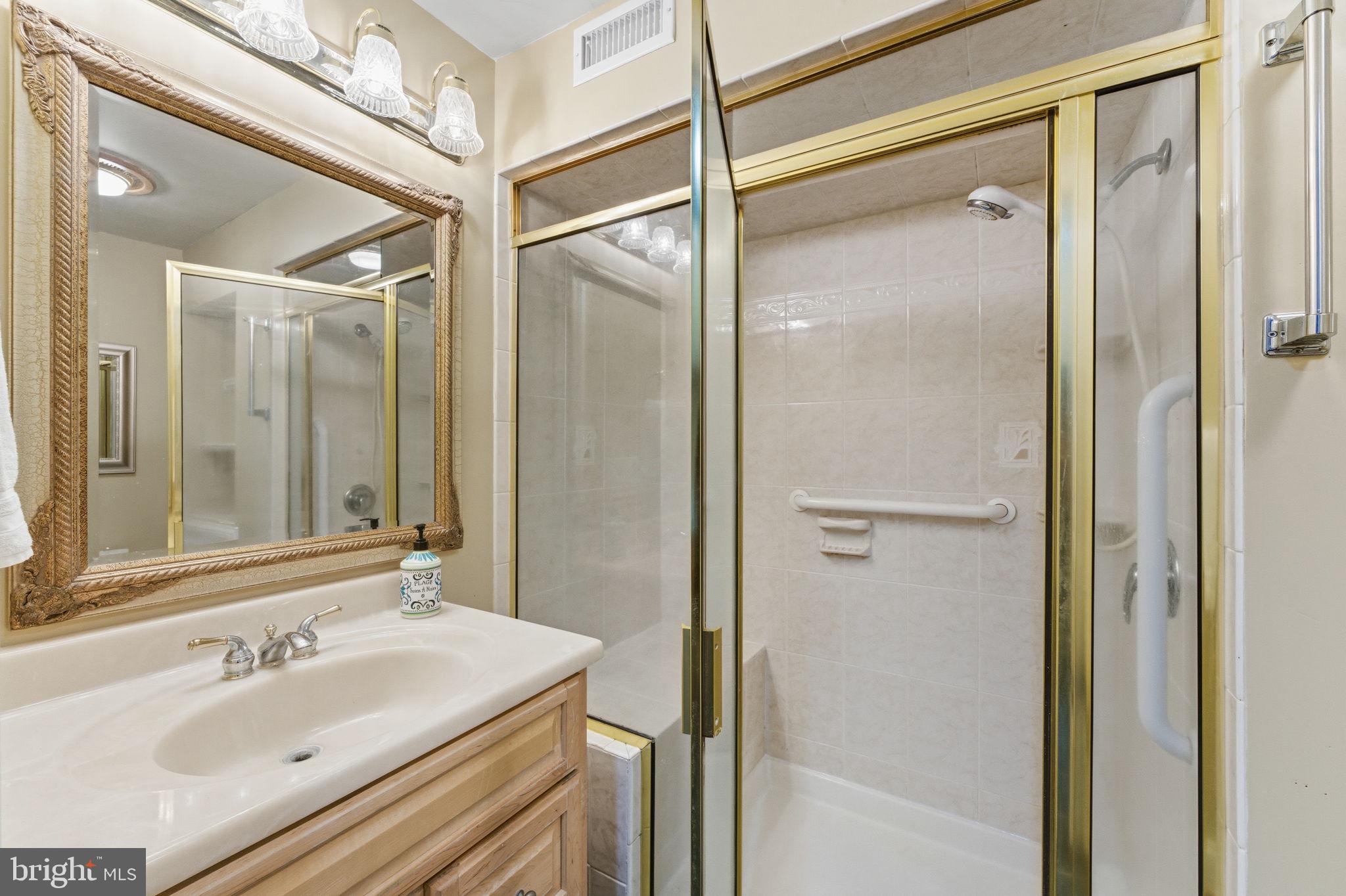 TREVOR HILL - Residential