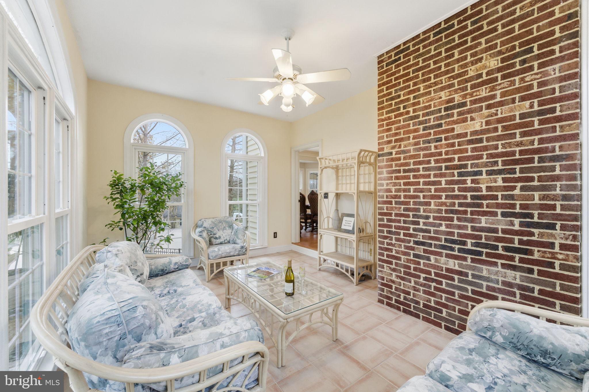 TREVOR HILL - Residential