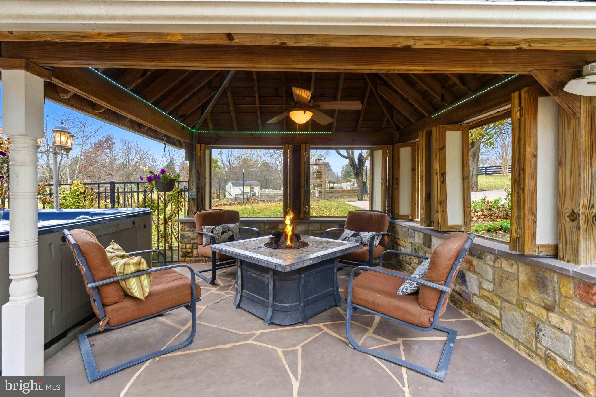 TREVOR HILL - Residential