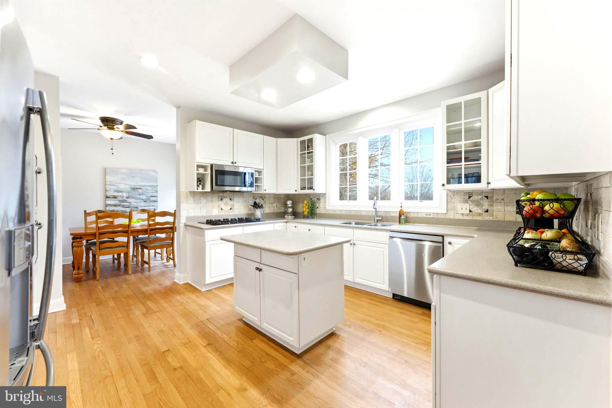 TREVOR HILL - Residential