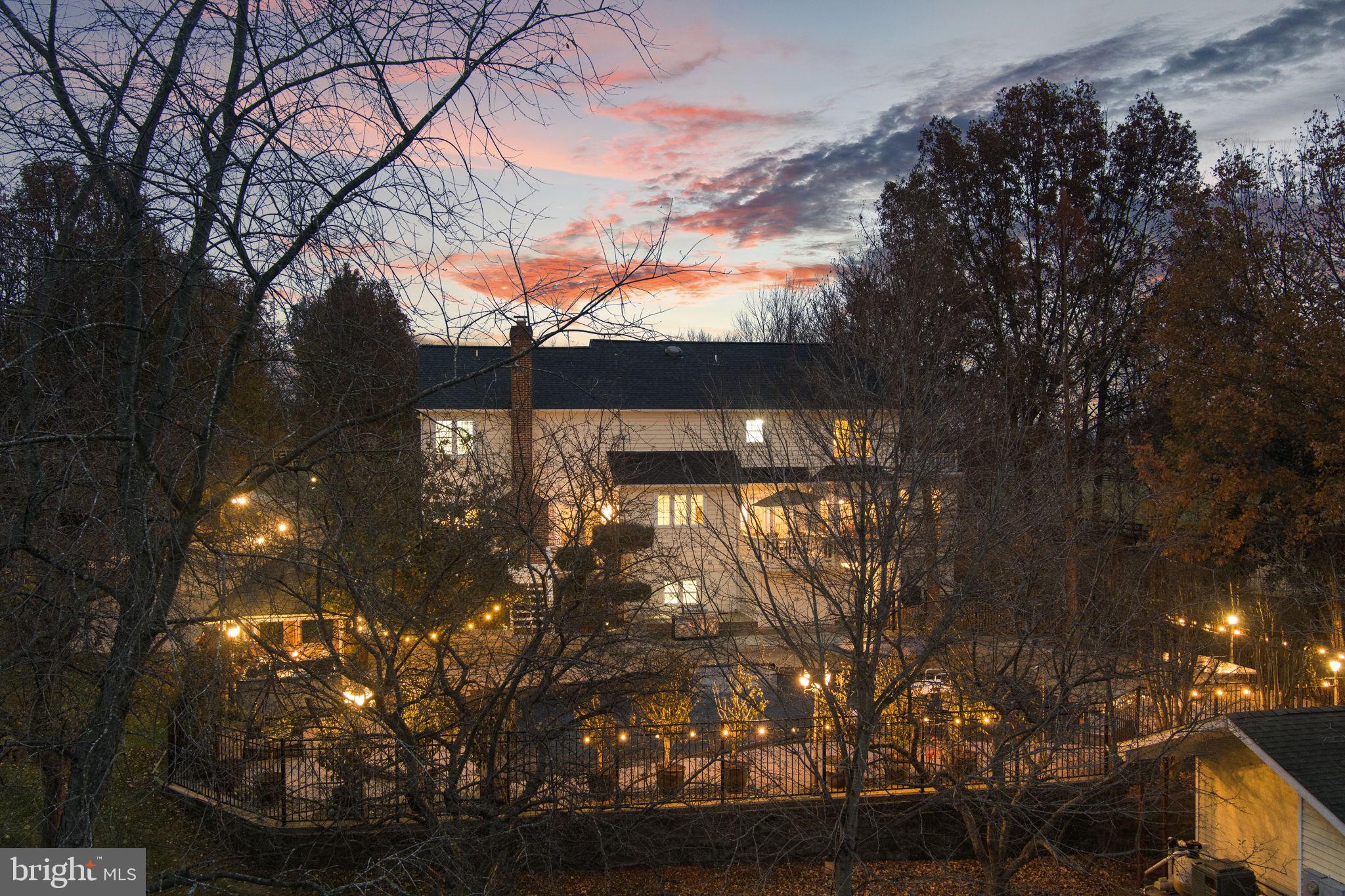 TREVOR HILL - Residential