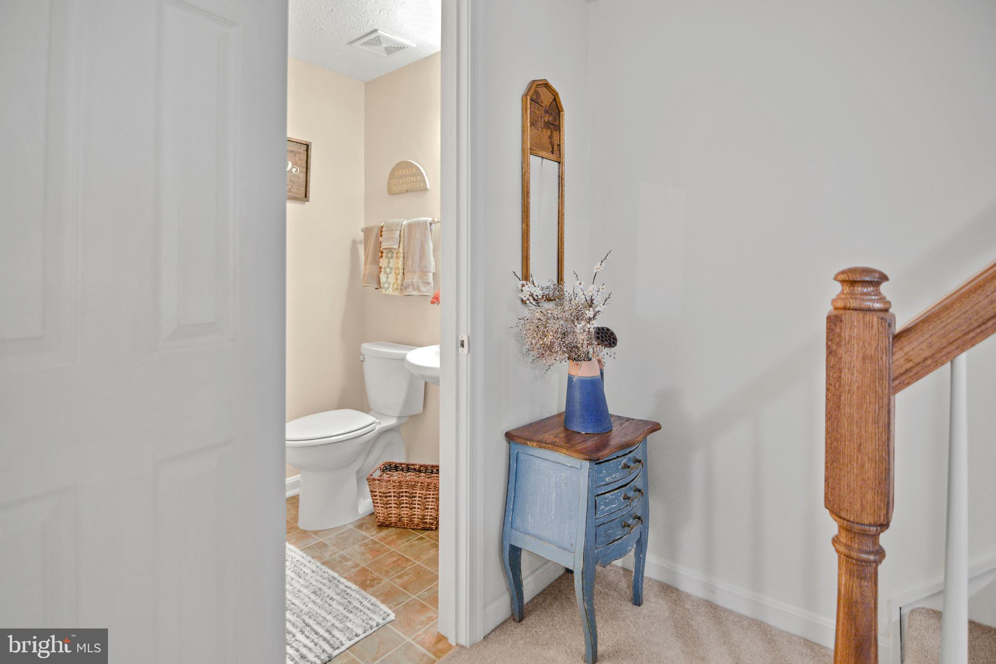 FALCON CREST - Residential