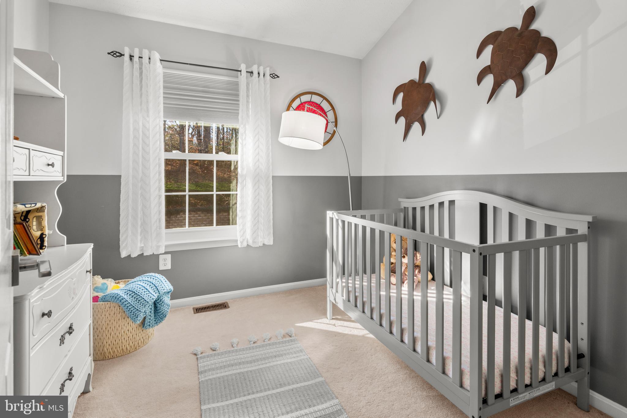 FALCON CREST - Residential