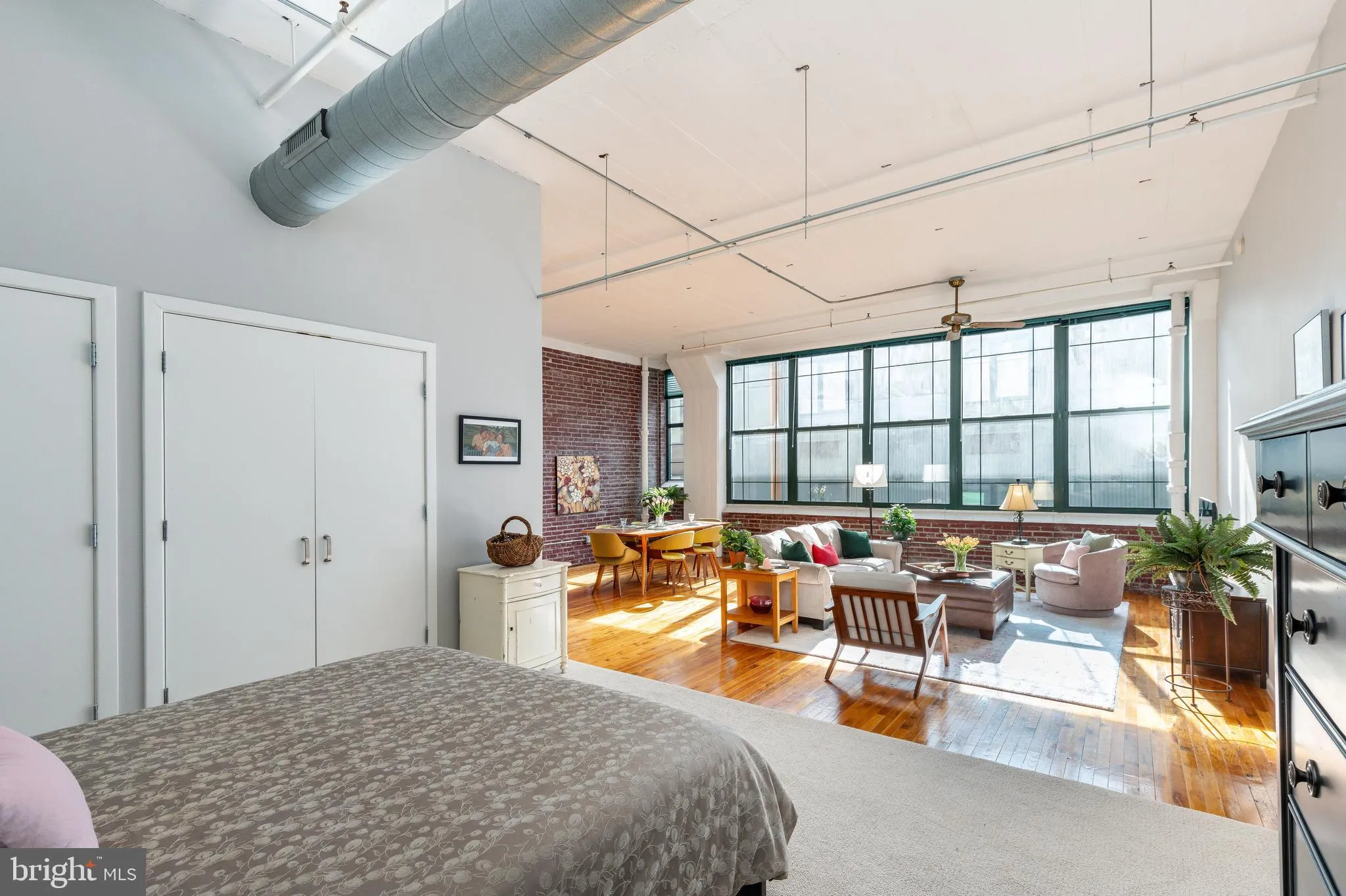 Philadelphia, Pennsylvania 19107, United States, 1 Bedroom Bedrooms, ,1 BathroomBathrooms,Residential,Active,6819