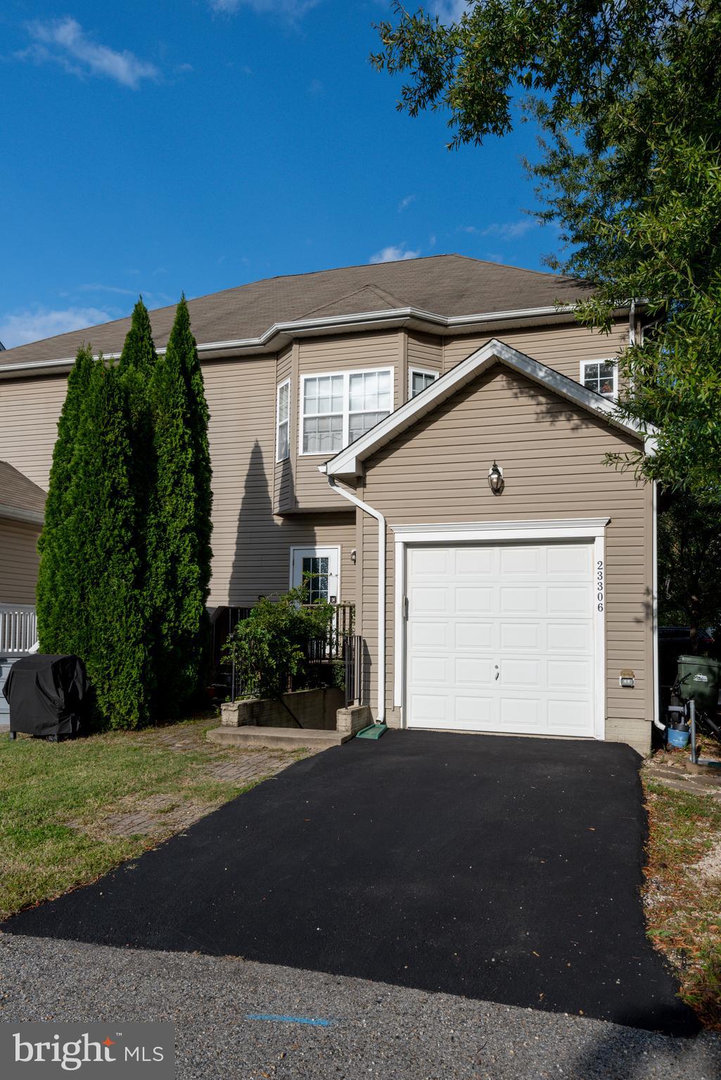 DAHLIA PARK OF WILDEWOOD - Residential