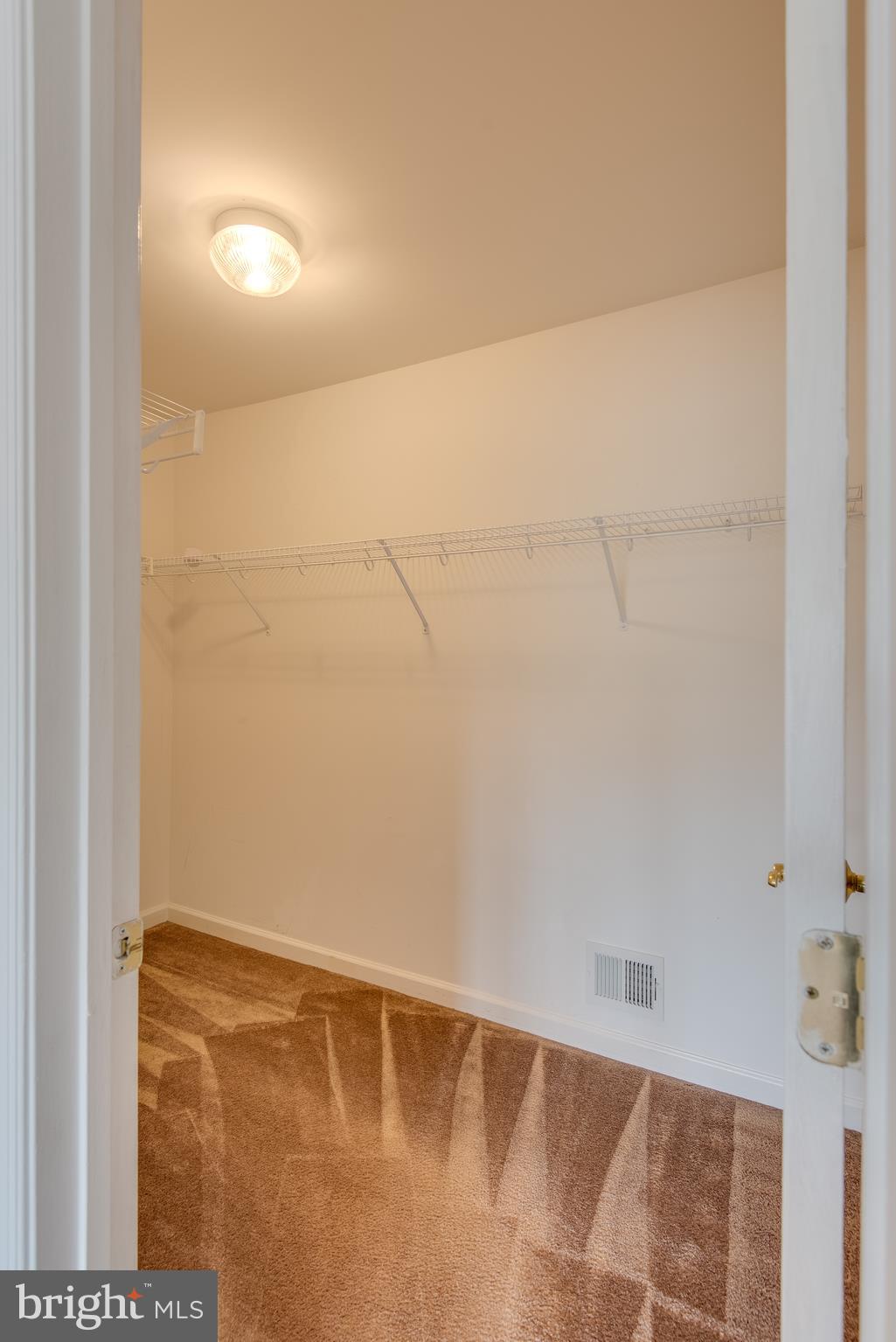 DAHLIA PARK OF WILDEWOOD - Residential