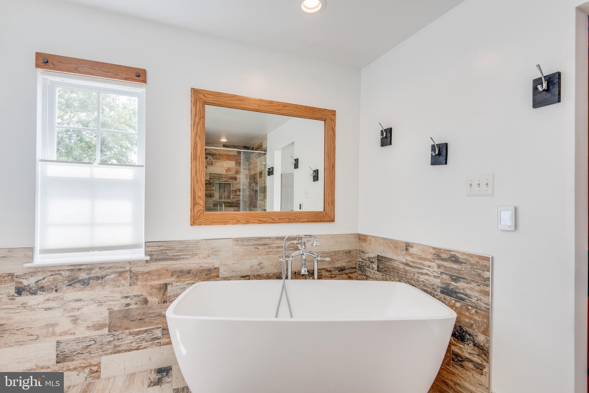 DAHLIA PARK OF WILDEWOOD - Residential