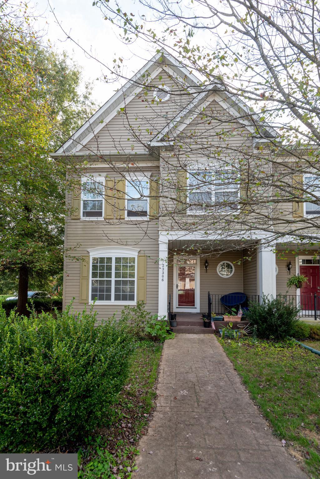 DAHLIA PARK OF WILDEWOOD - Residential