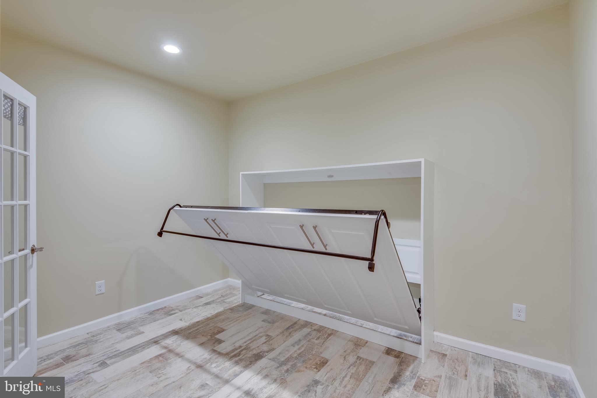 DAHLIA PARK OF WILDEWOOD - Residential