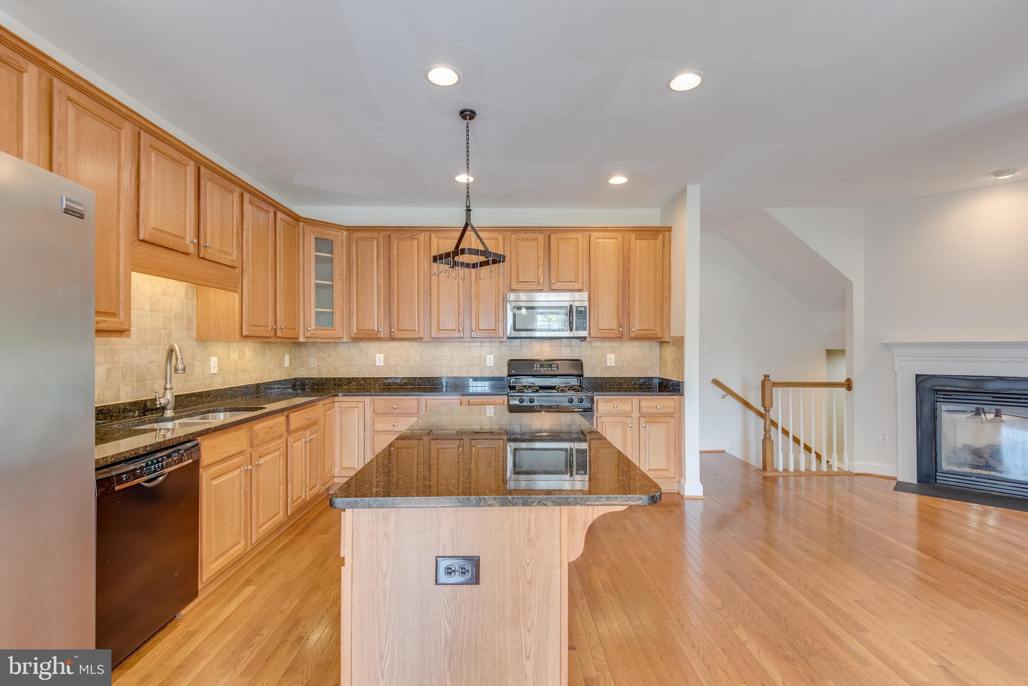 DAHLIA PARK OF WILDEWOOD - Residential