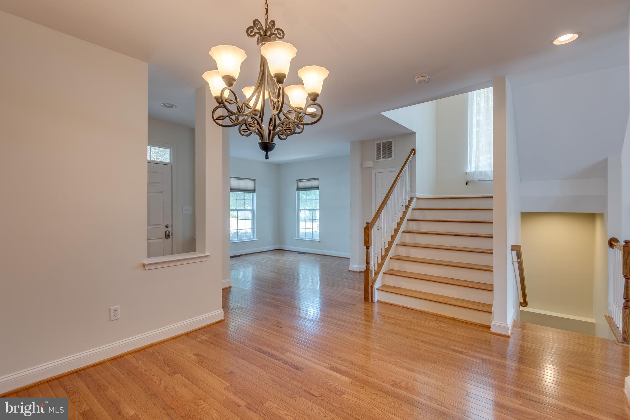 DAHLIA PARK OF WILDEWOOD - Residential