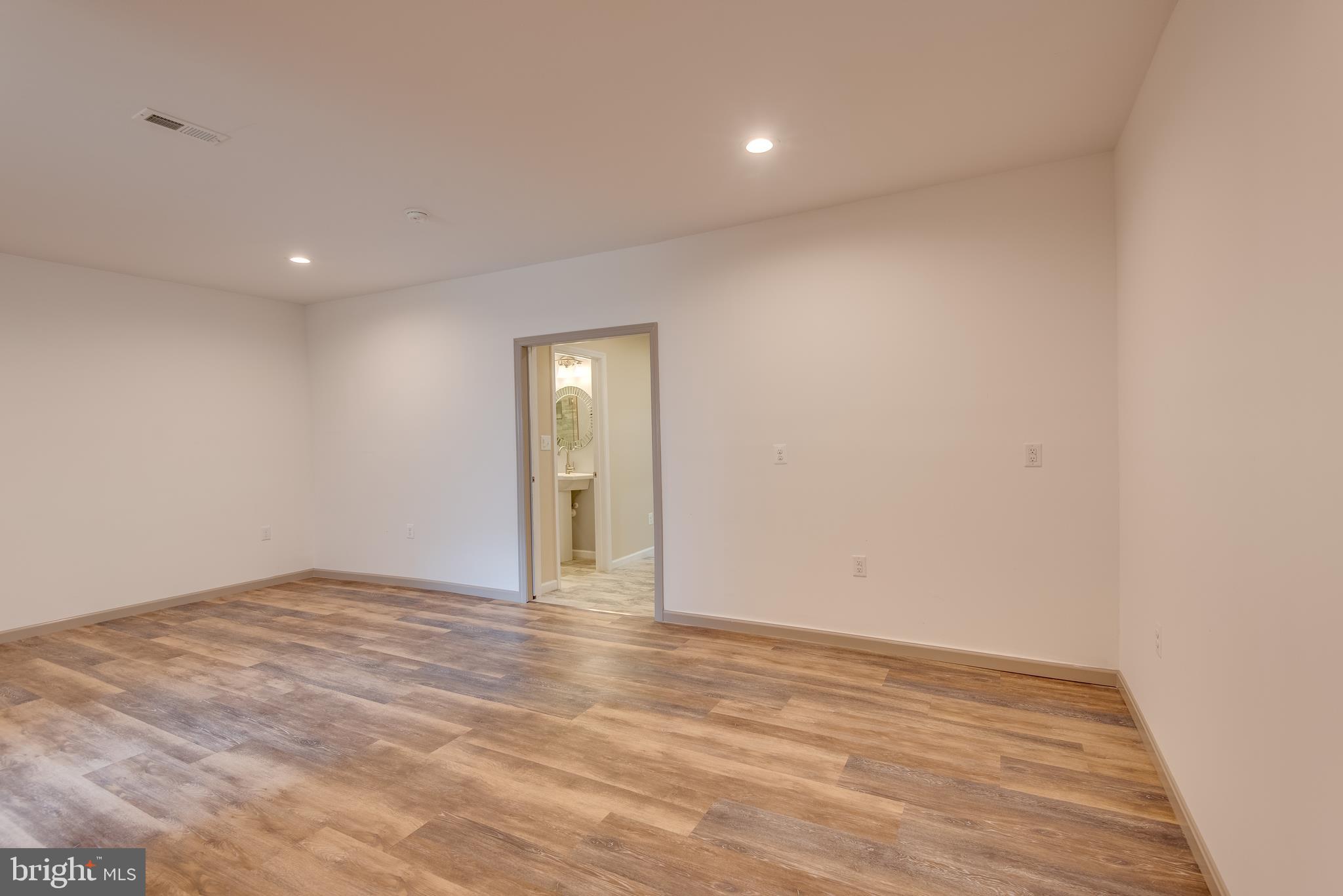 DAHLIA PARK OF WILDEWOOD - Residential