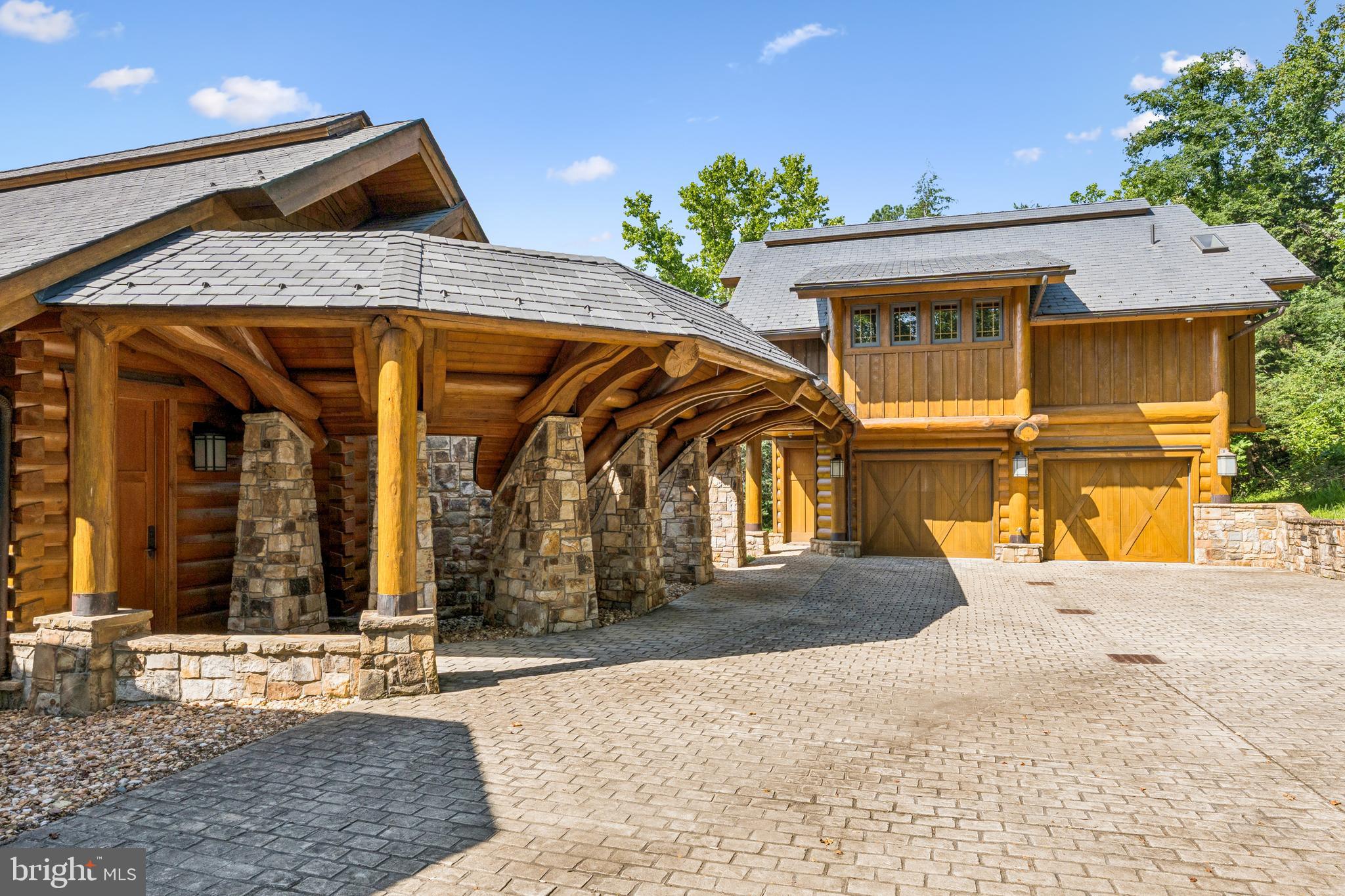 RILEYVILLE - Residential