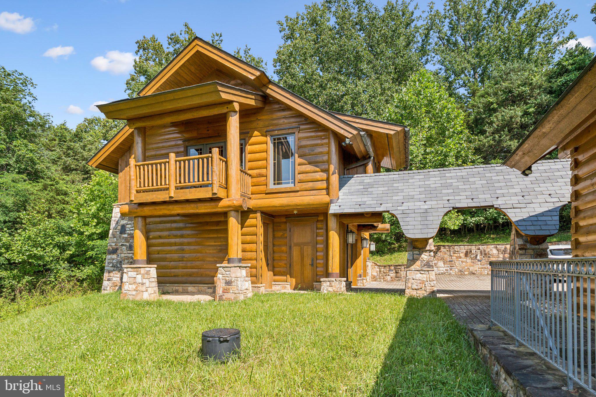 RILEYVILLE - Residential