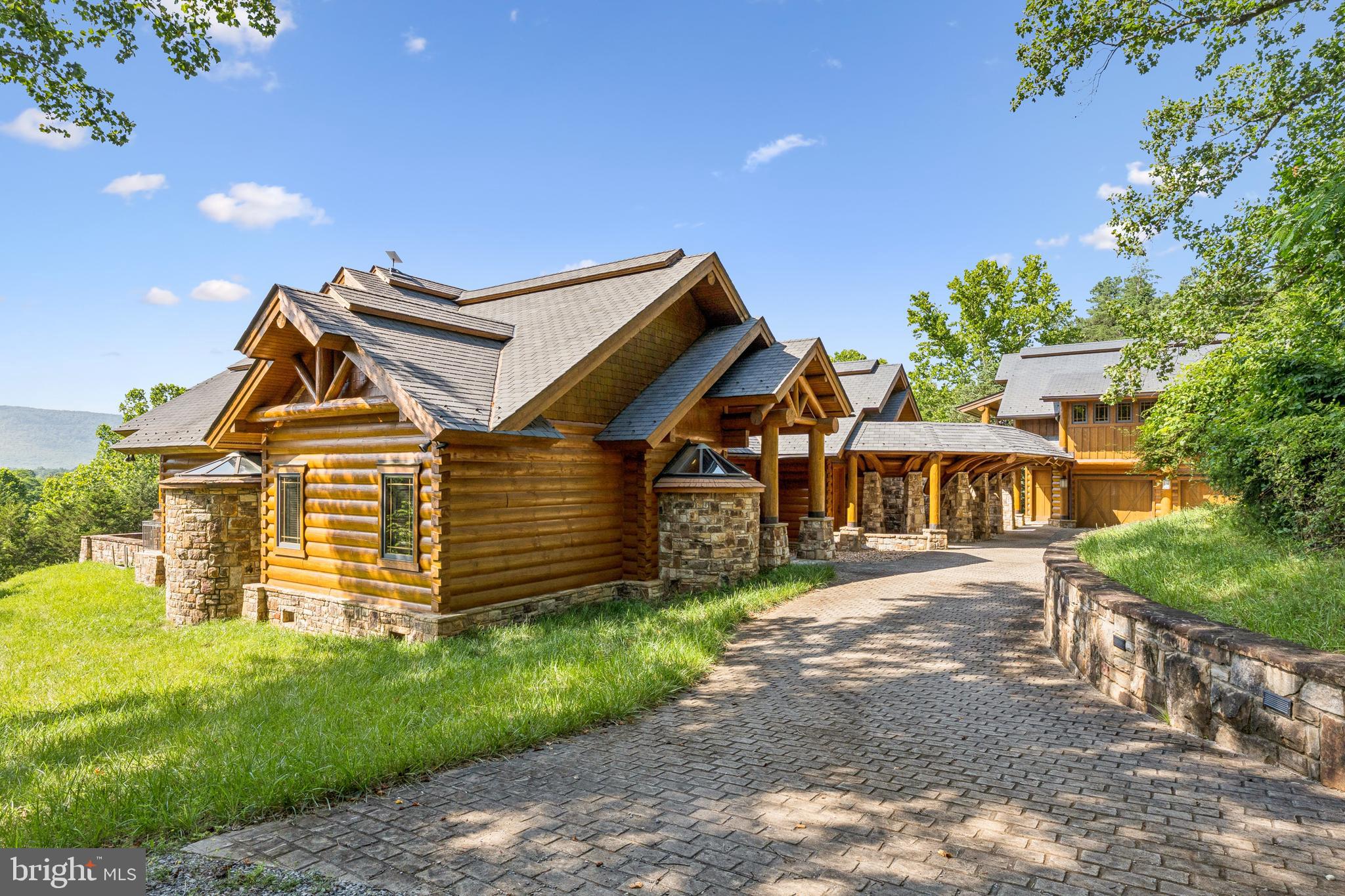 RILEYVILLE - Residential