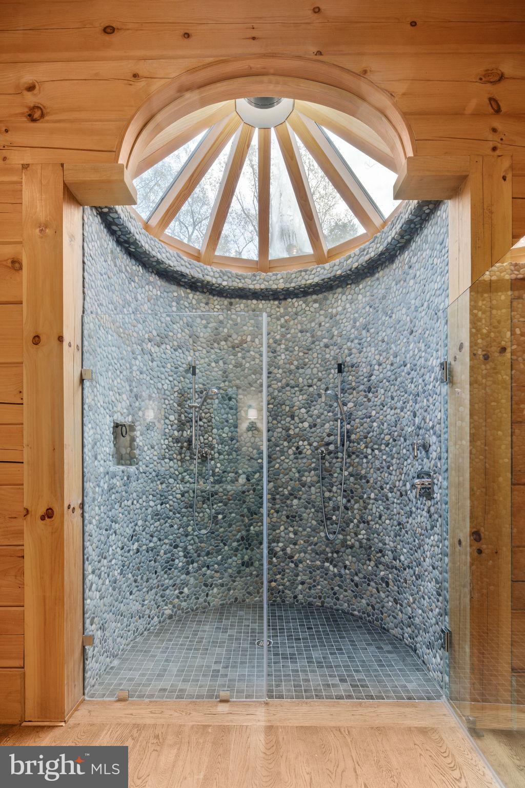 RILEYVILLE - Residential