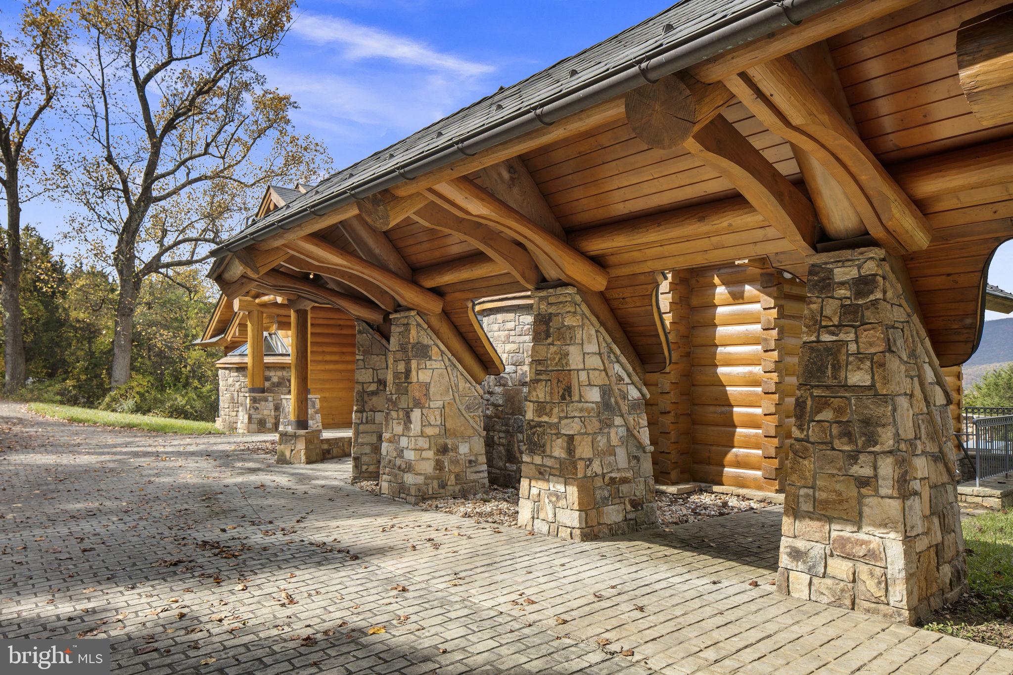 RILEYVILLE - Residential