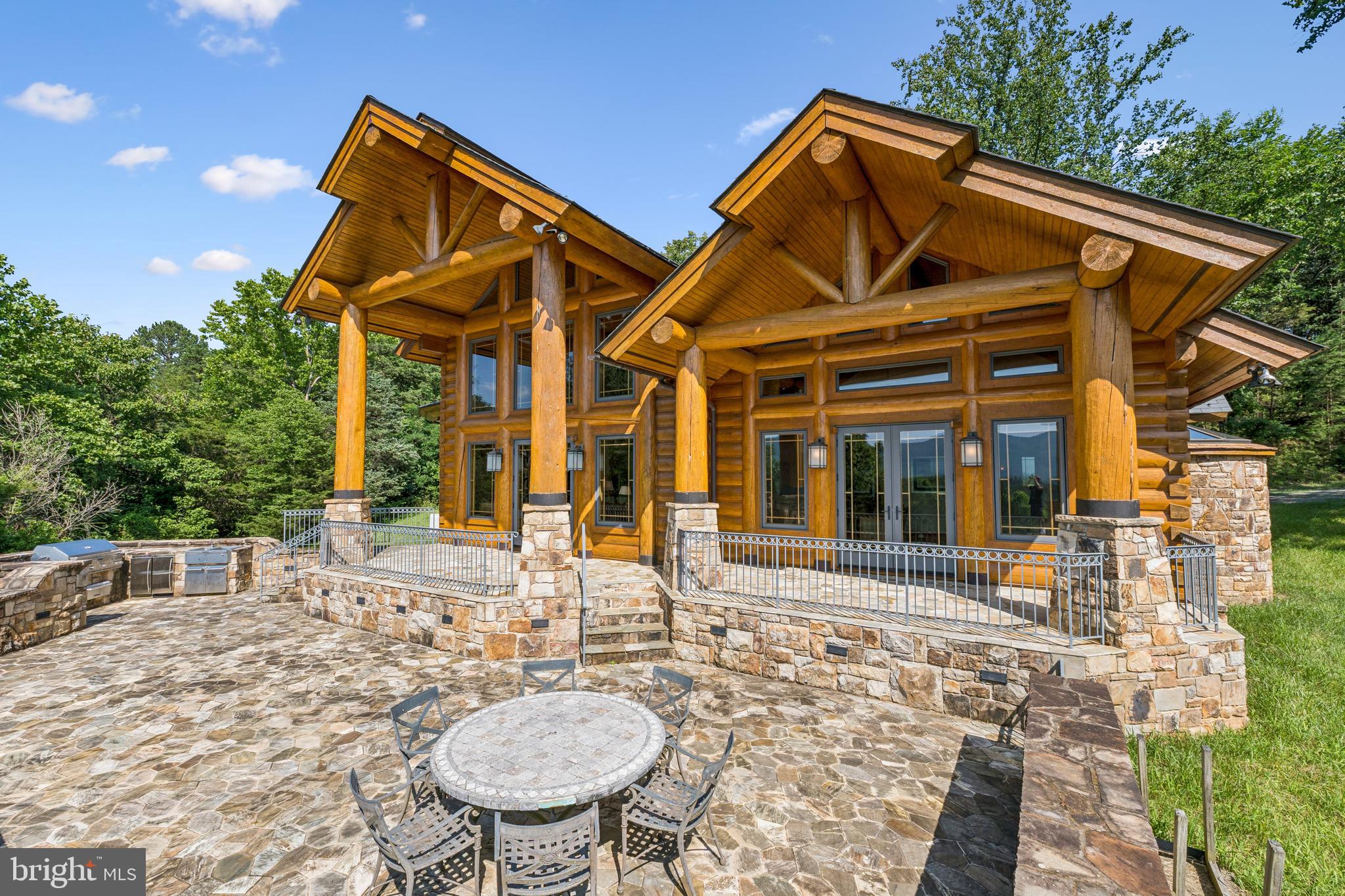 RILEYVILLE - Residential