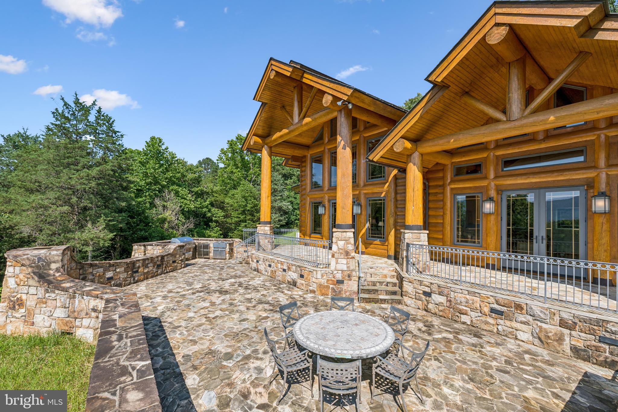 RILEYVILLE - Residential