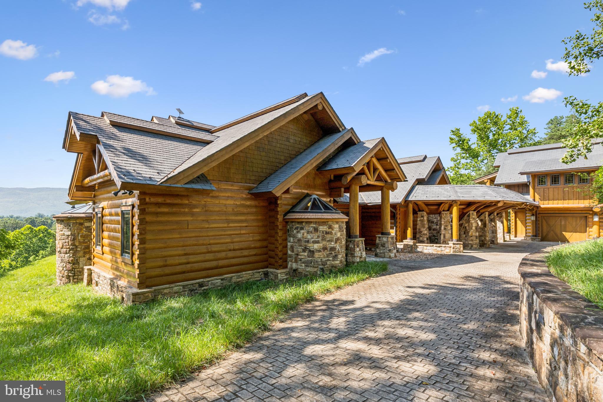 RILEYVILLE - Residential