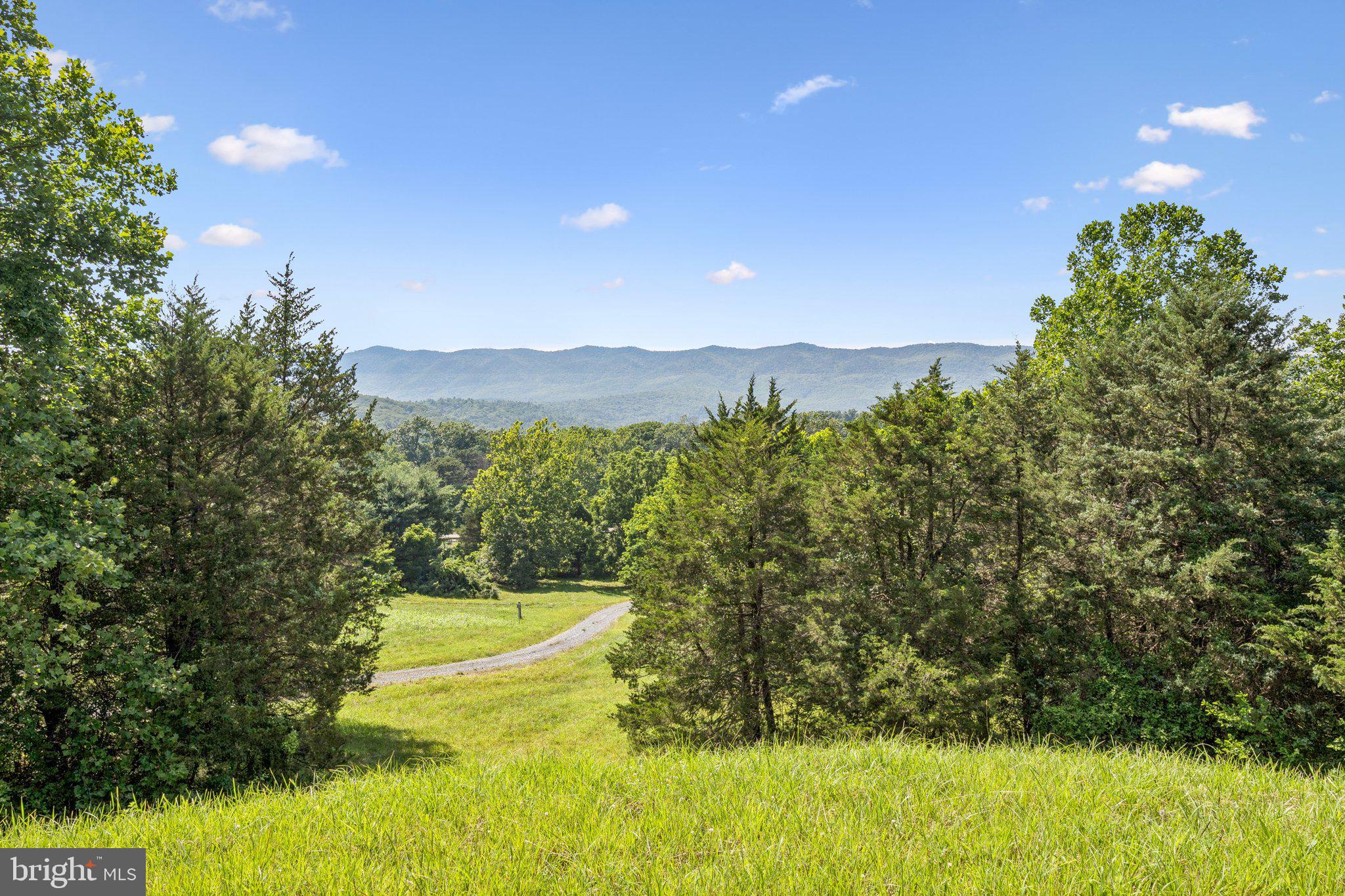 RILEYVILLE - Residential