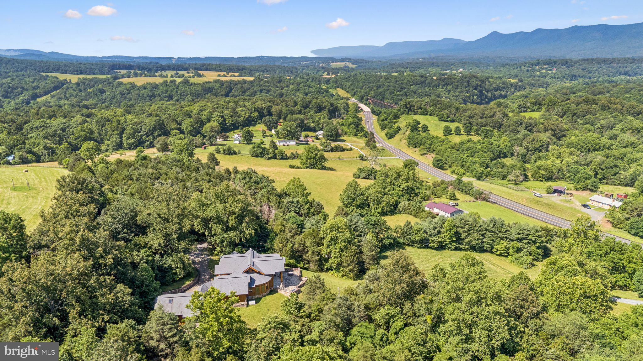 RILEYVILLE - Residential