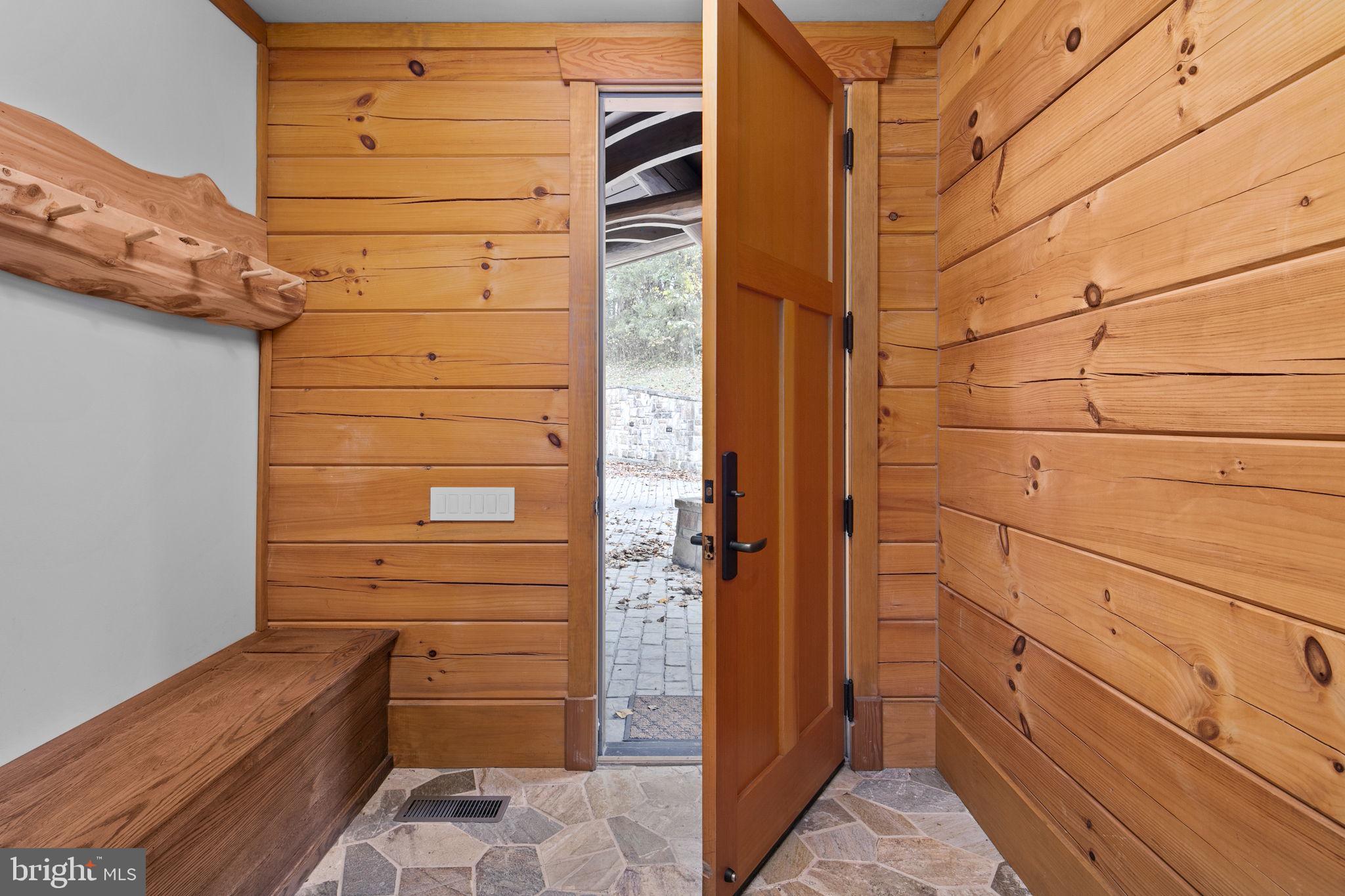 RILEYVILLE - Residential