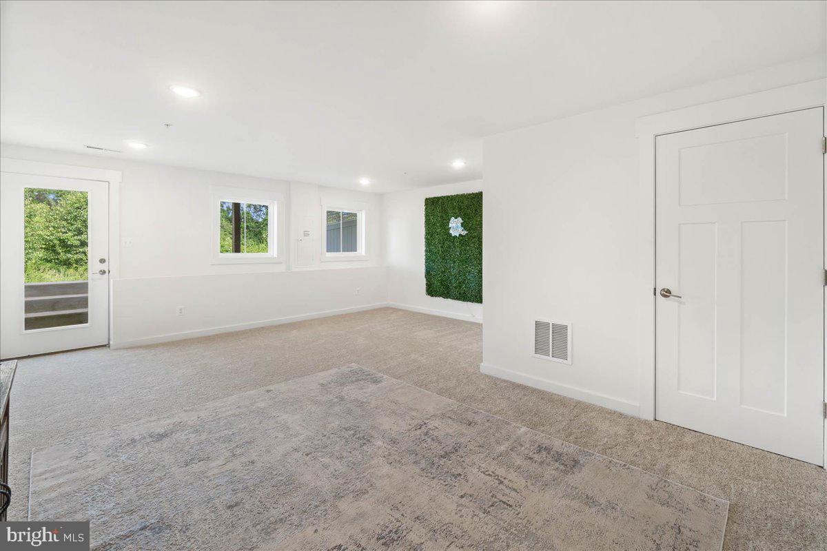 GAMBRILL VIEW - Residential