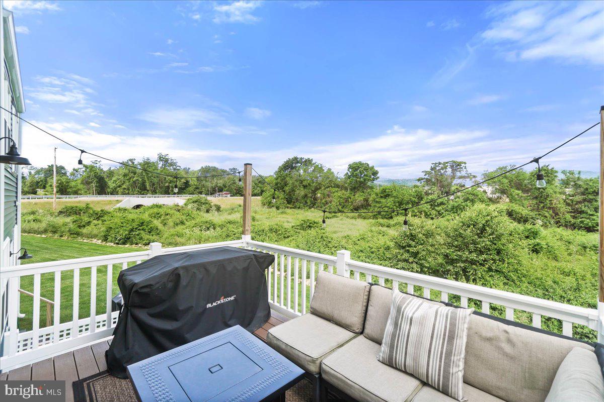 GAMBRILL VIEW - Residential