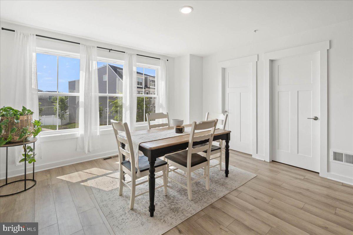 GAMBRILL VIEW - Residential