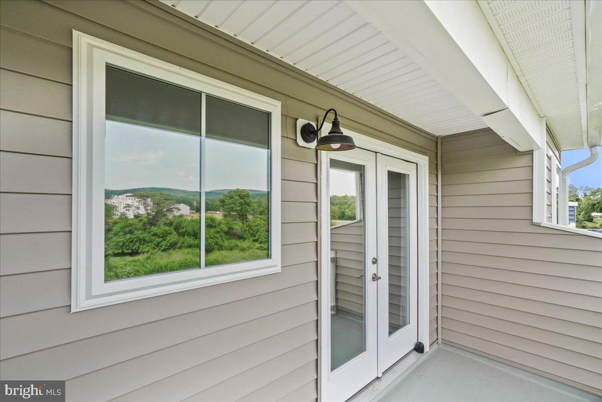 GAMBRILL VIEW - Residential