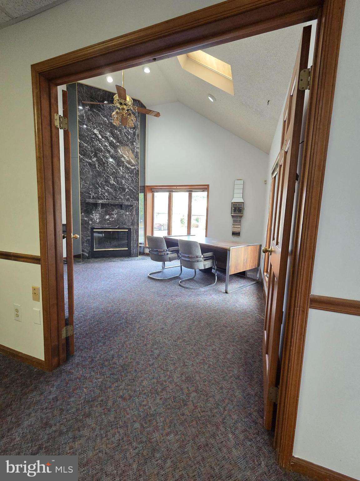 146 LAKEVIEW DRIVE S 303