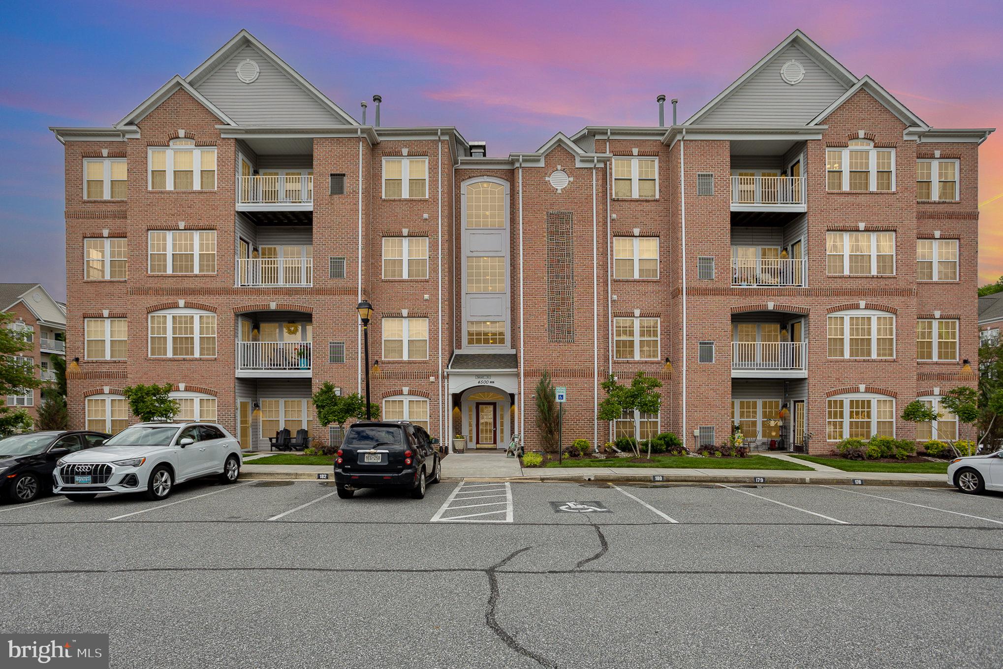 WINDSOR AT PERRY HALL FARMS - Residential