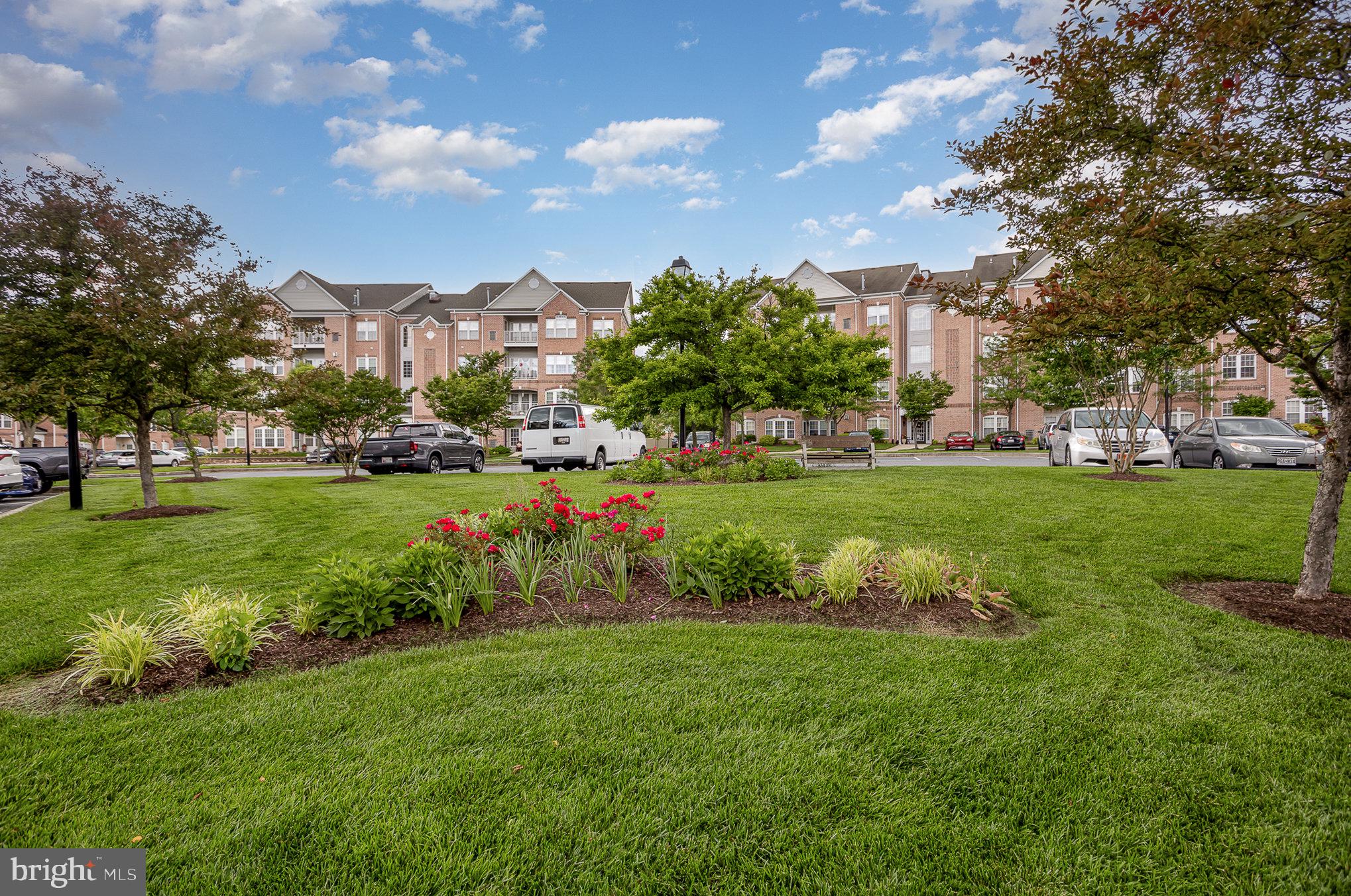 WINDSOR AT PERRY HALL FARMS - Residential
