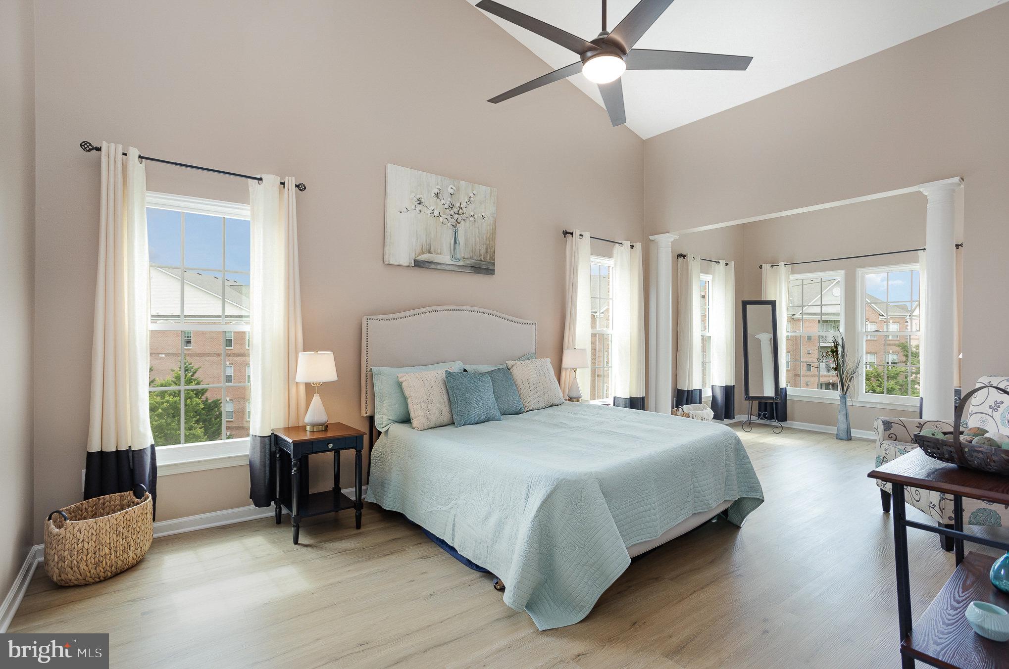 WINDSOR AT PERRY HALL FARMS - Residential