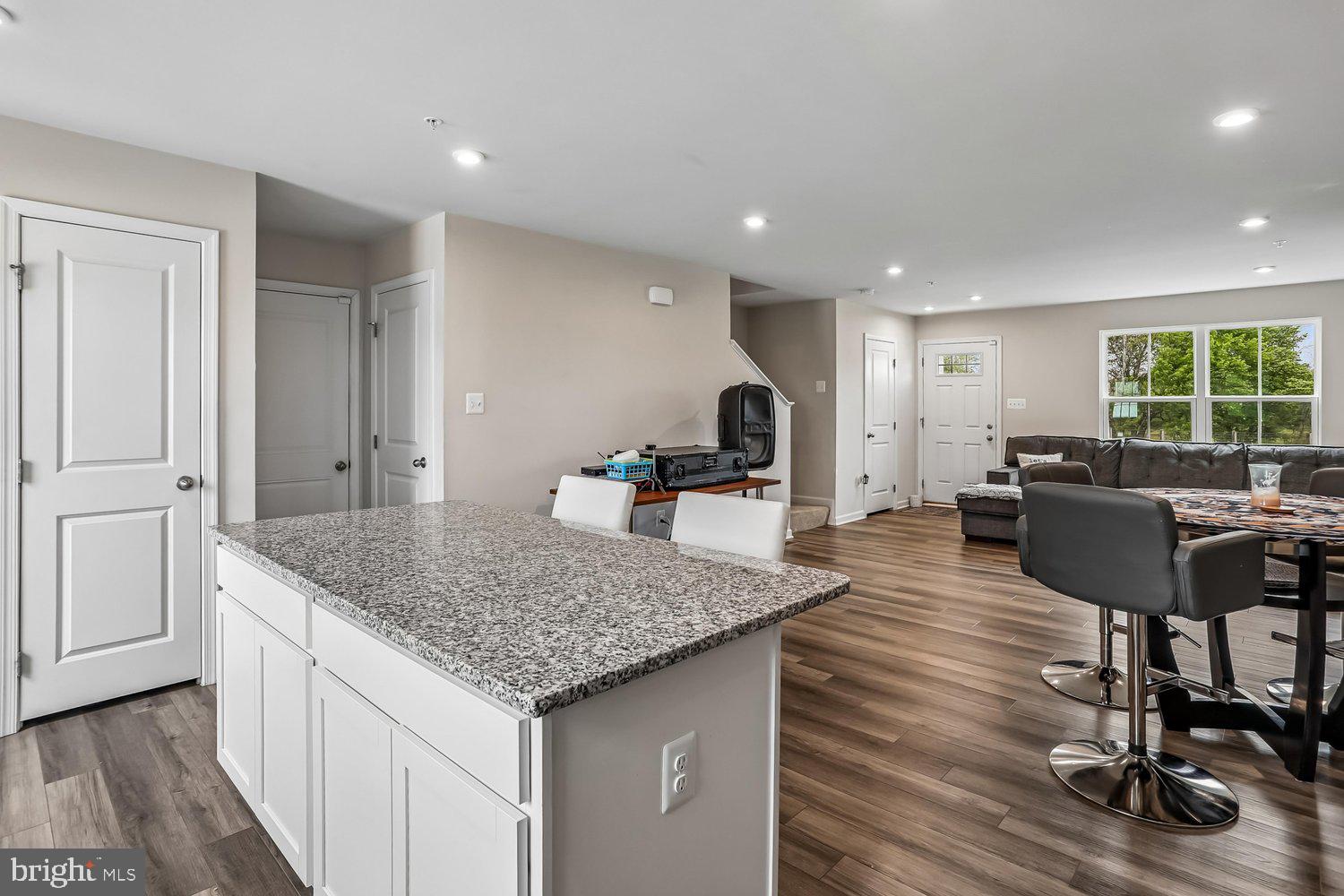 MEADE'S CROSSING - Residential