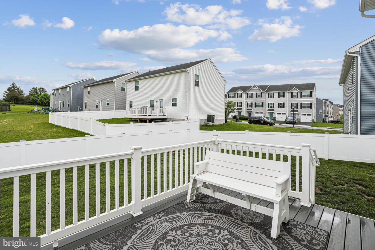 MEADE'S CROSSING - Residential