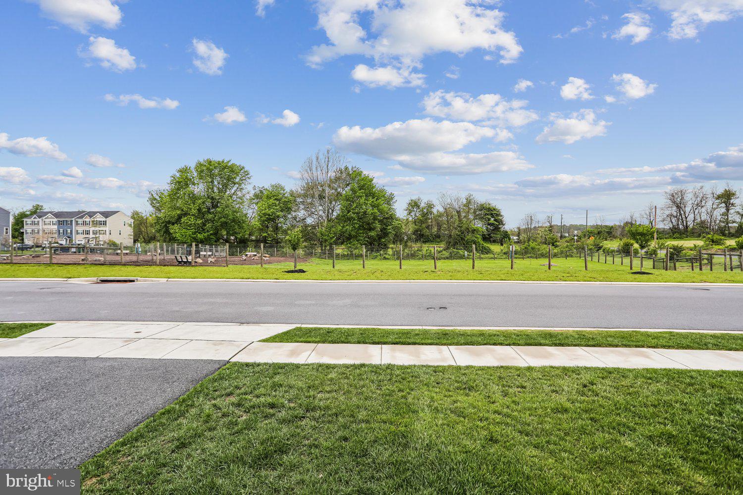 MEADE'S CROSSING - Residential