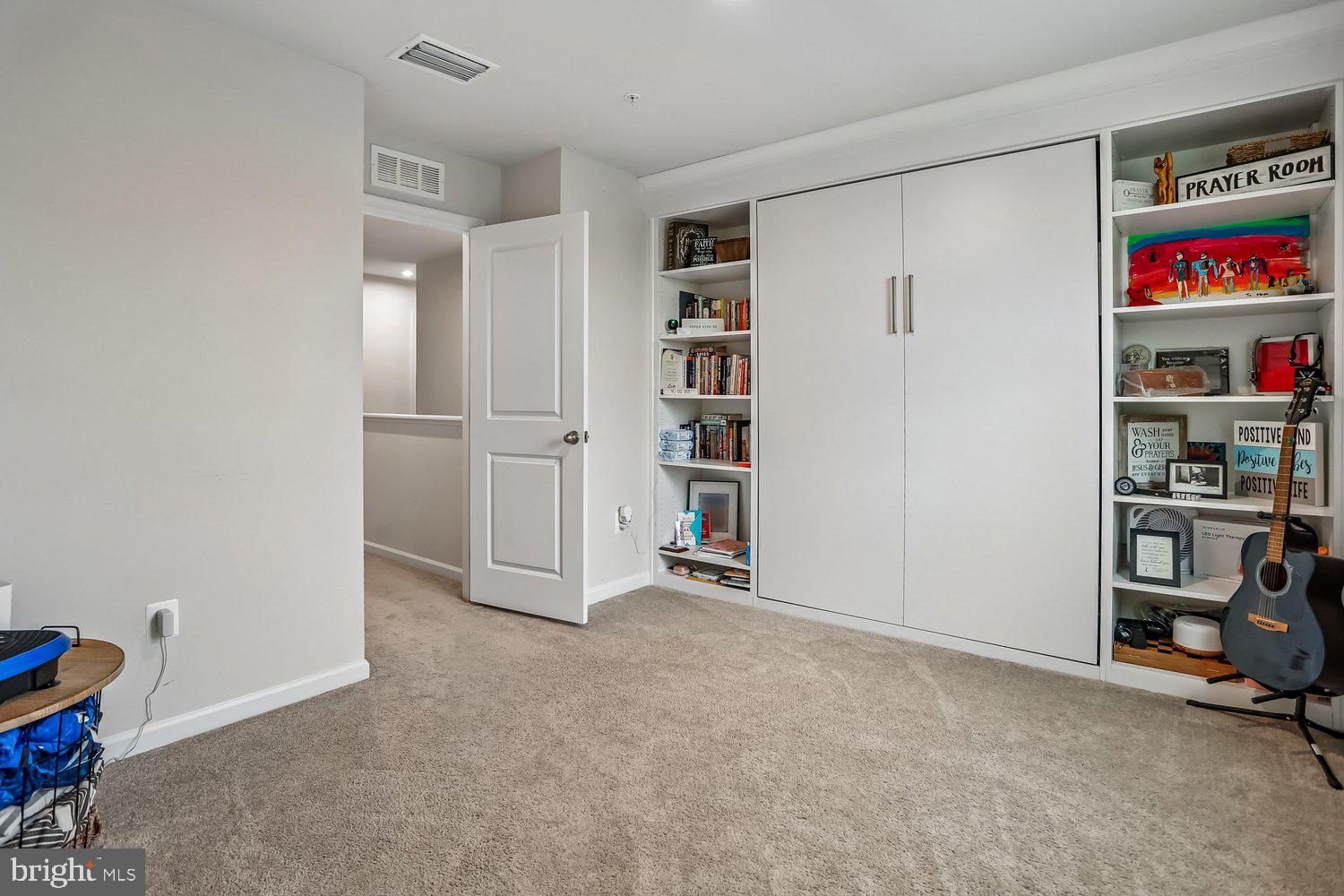 MEADE'S CROSSING - Residential